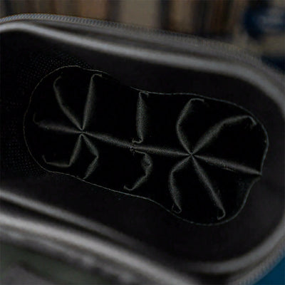 TACTiQ Quiver Series Black 4x8 Hard Case - Black