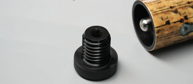 EVO Pirate Golden Plunder No Wrap Pool Cue Maxbing Edition