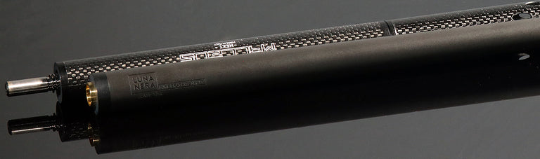 Longoni Malleus Next Carbon Fiber Jump Cue with Luna Nera Pure Graphite Shaft