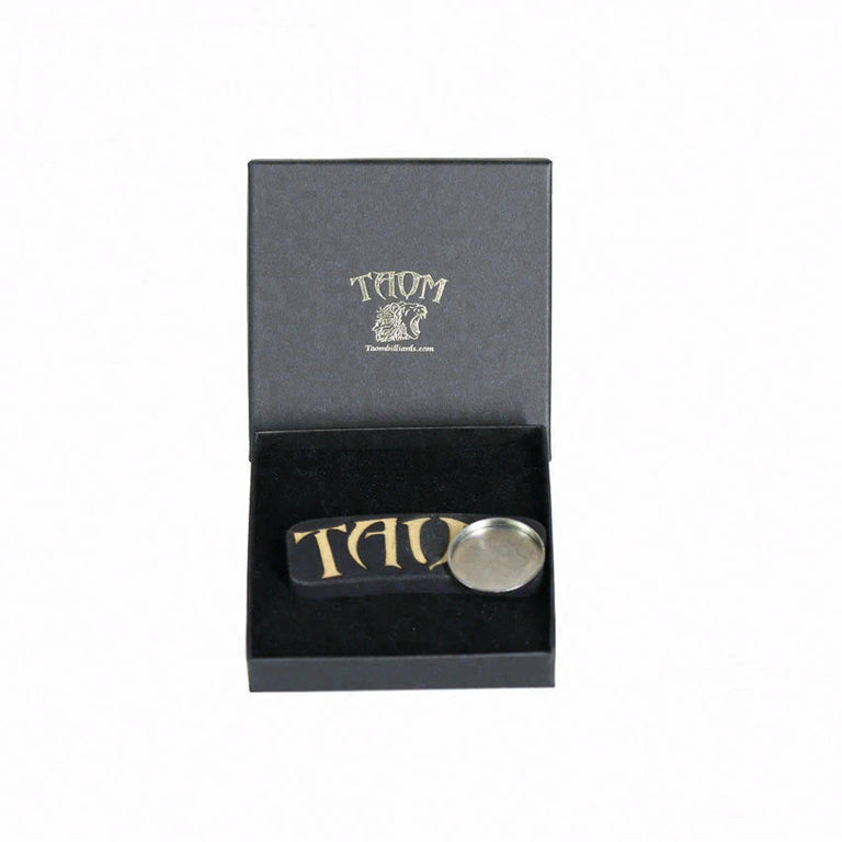 TAOM Magnetite Chalk Holder