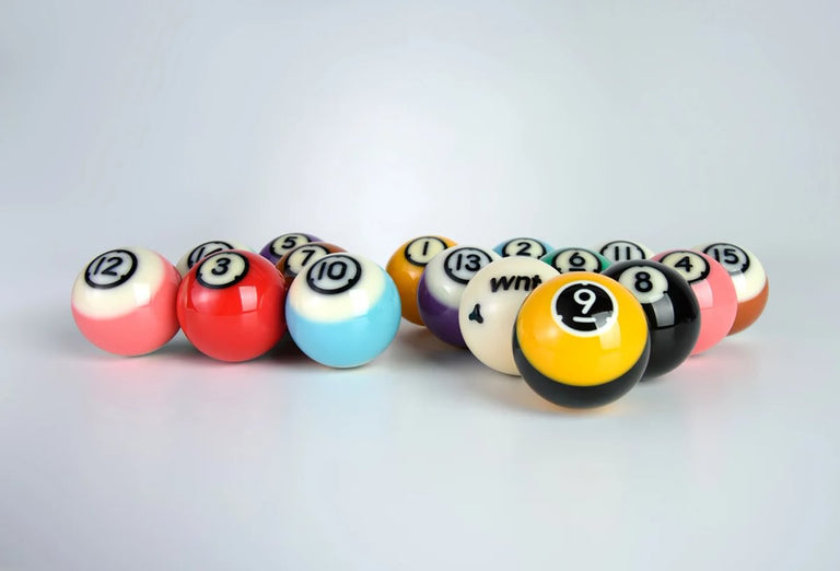 Dynaspheres Titan 572 Pool Ball Set